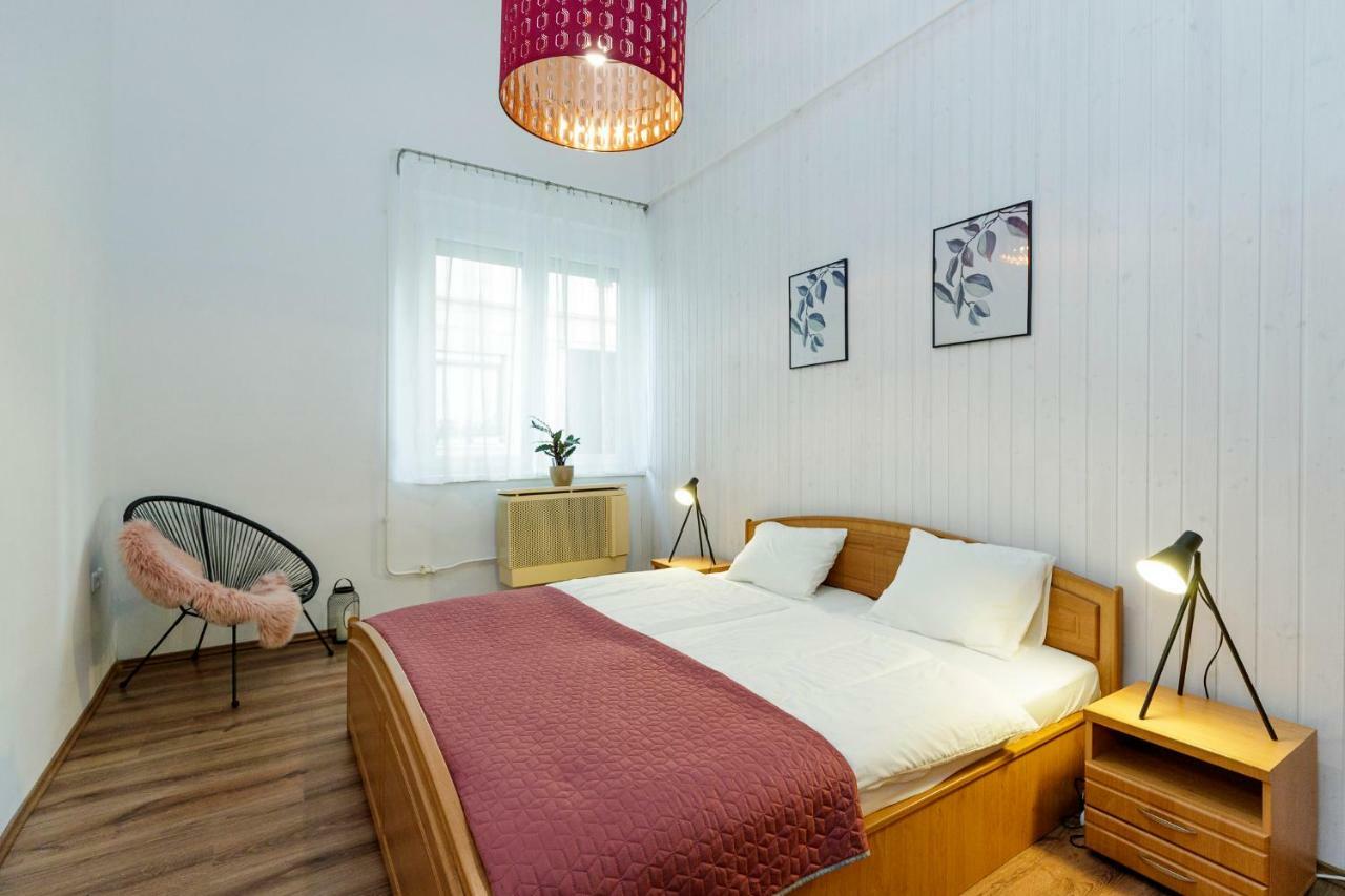 Sophie Apartman Эгер Экстерьер фото