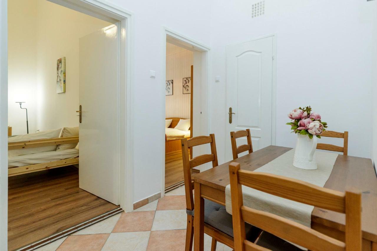Sophie Apartman Эгер Экстерьер фото